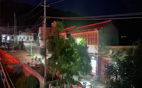 甘谷太阳能路灯防雷接地做法详解