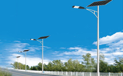 农村道路装甘谷太阳能路灯选多大瓦数实测 农村道路装甘谷太阳能路灯选多大瓦数实测